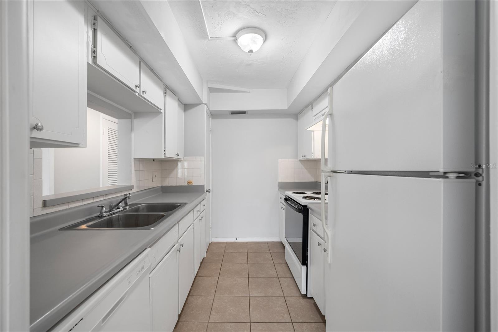 Image 6 of 23 For 50 Liberty Way 10