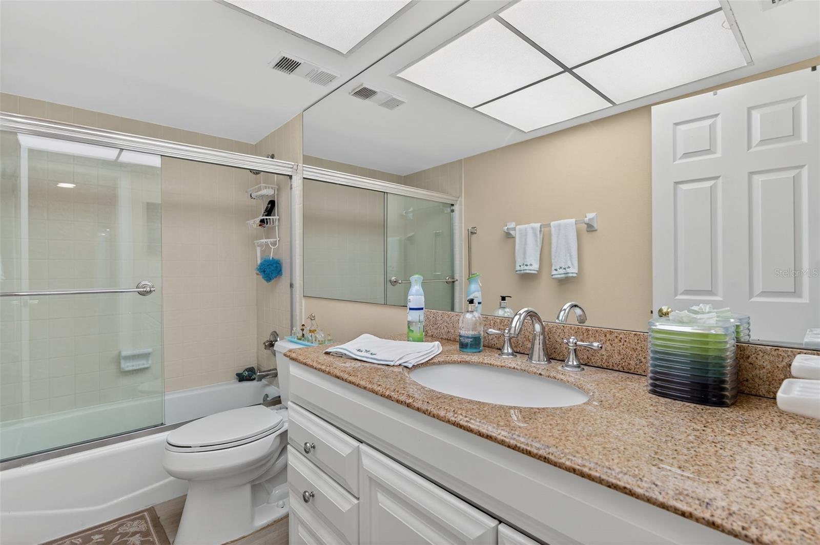 Image 28 of 81 For 3200 Gulf Boulevard 203