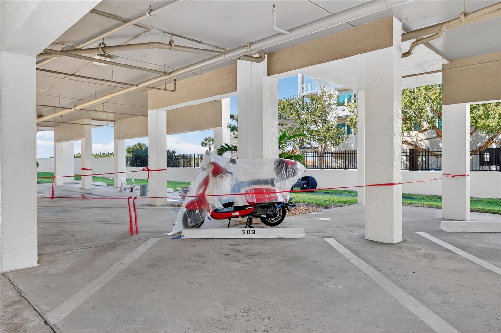 Image 48 of 81 For 3200 Gulf Boulevard 203