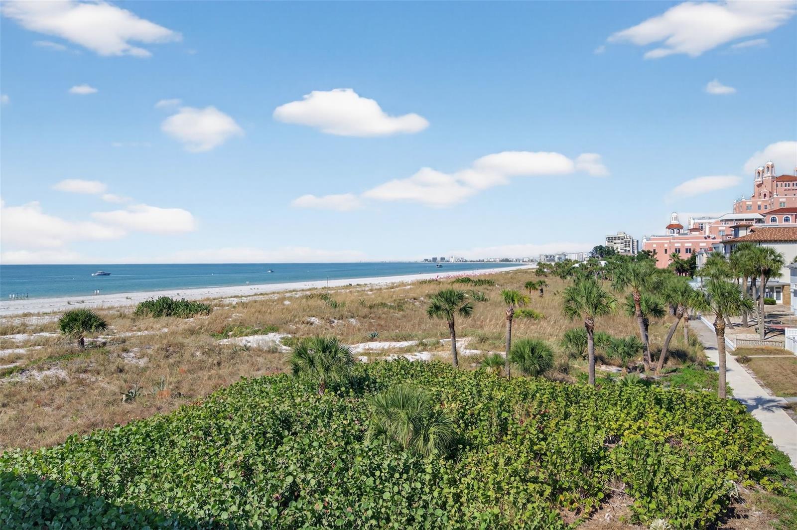 Image 50 of 81 For 3200 Gulf Boulevard 203