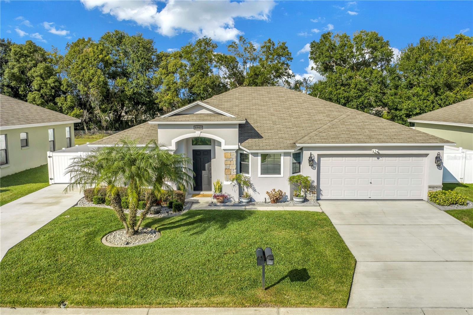 Details for 6943 Makati Drive, LAKELAND, FL 33810