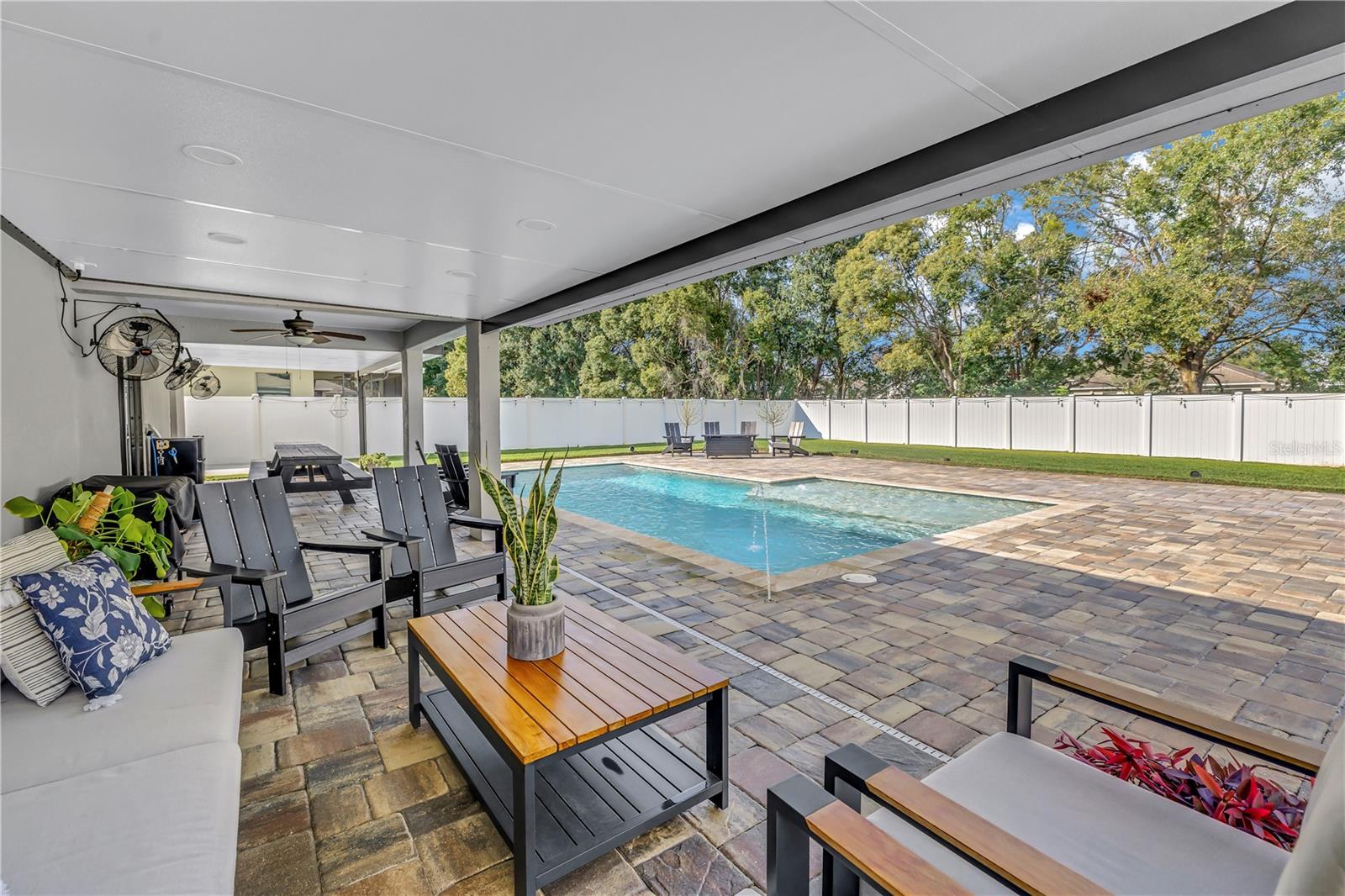 Image 37 of 47 For 6943 Makati Drive