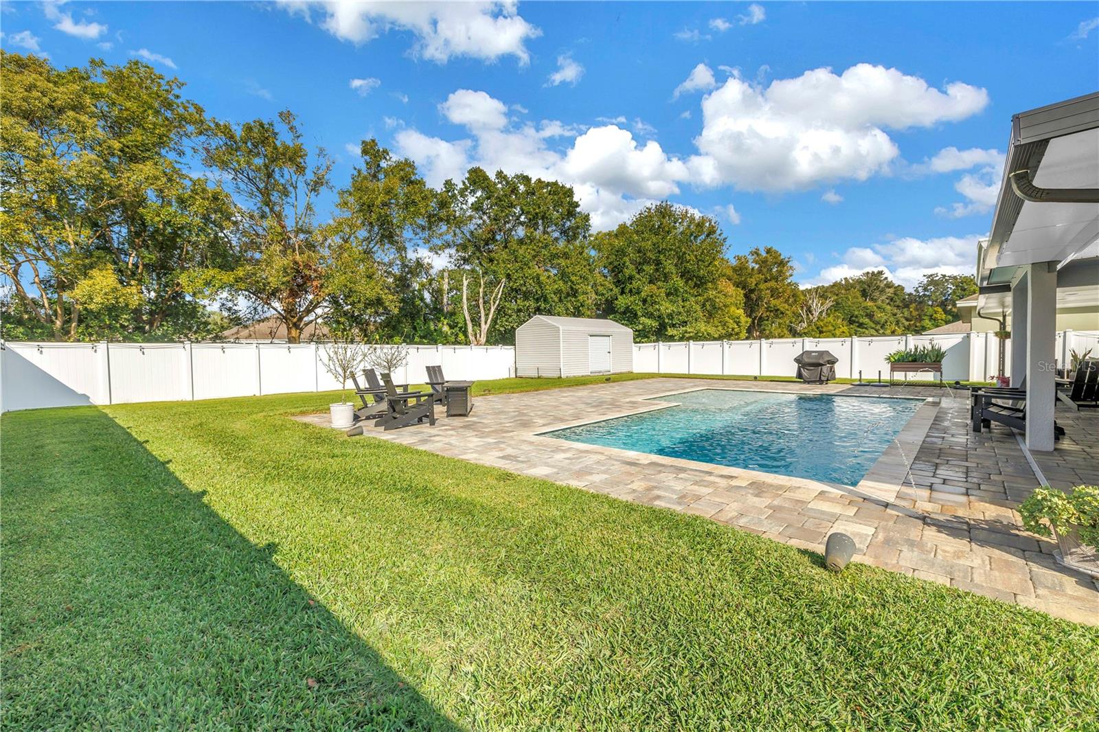 Image 43 of 47 For 6943 Makati Drive