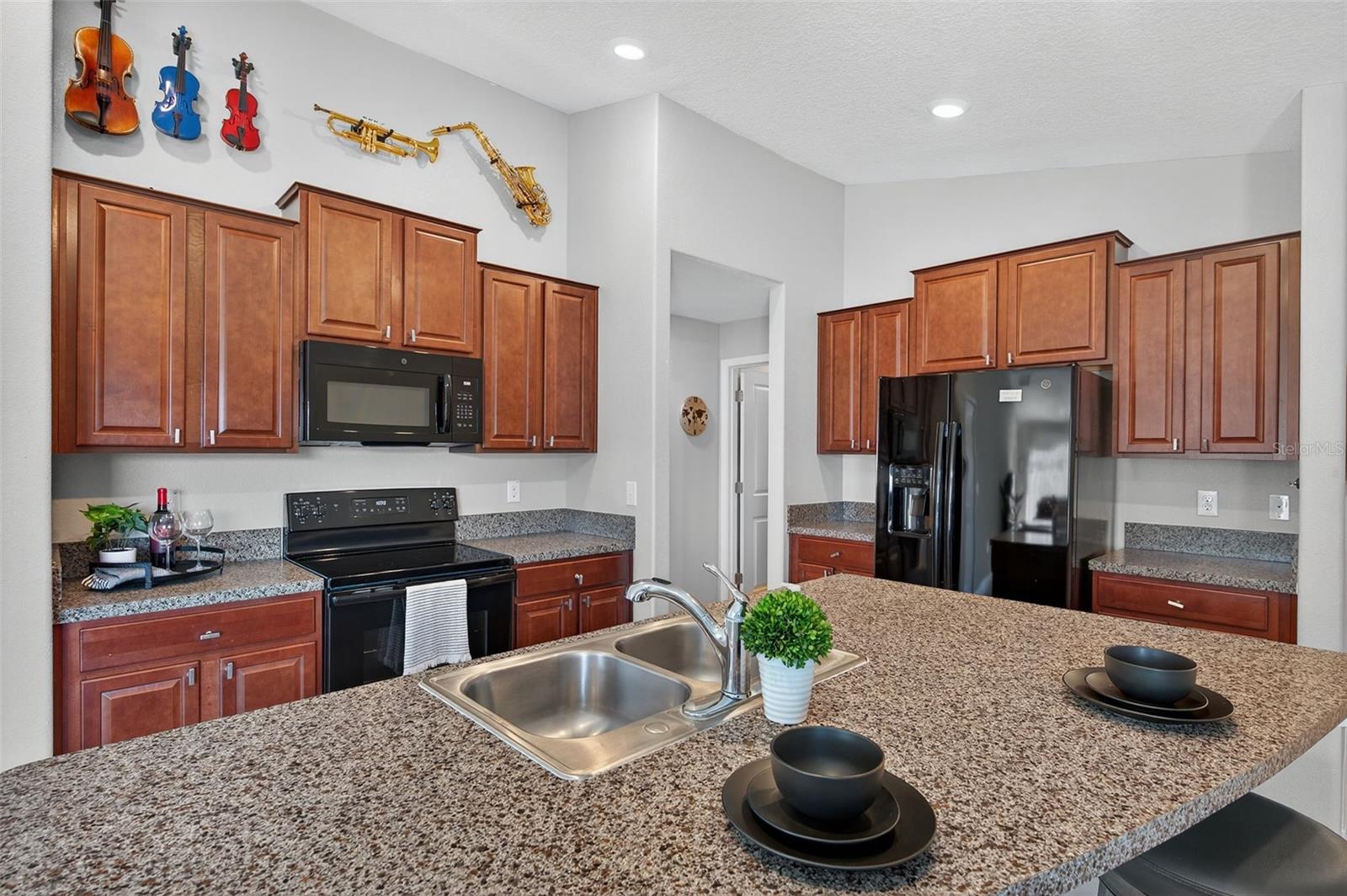 Image 11 of 85 For 7217 Salt River Avenue