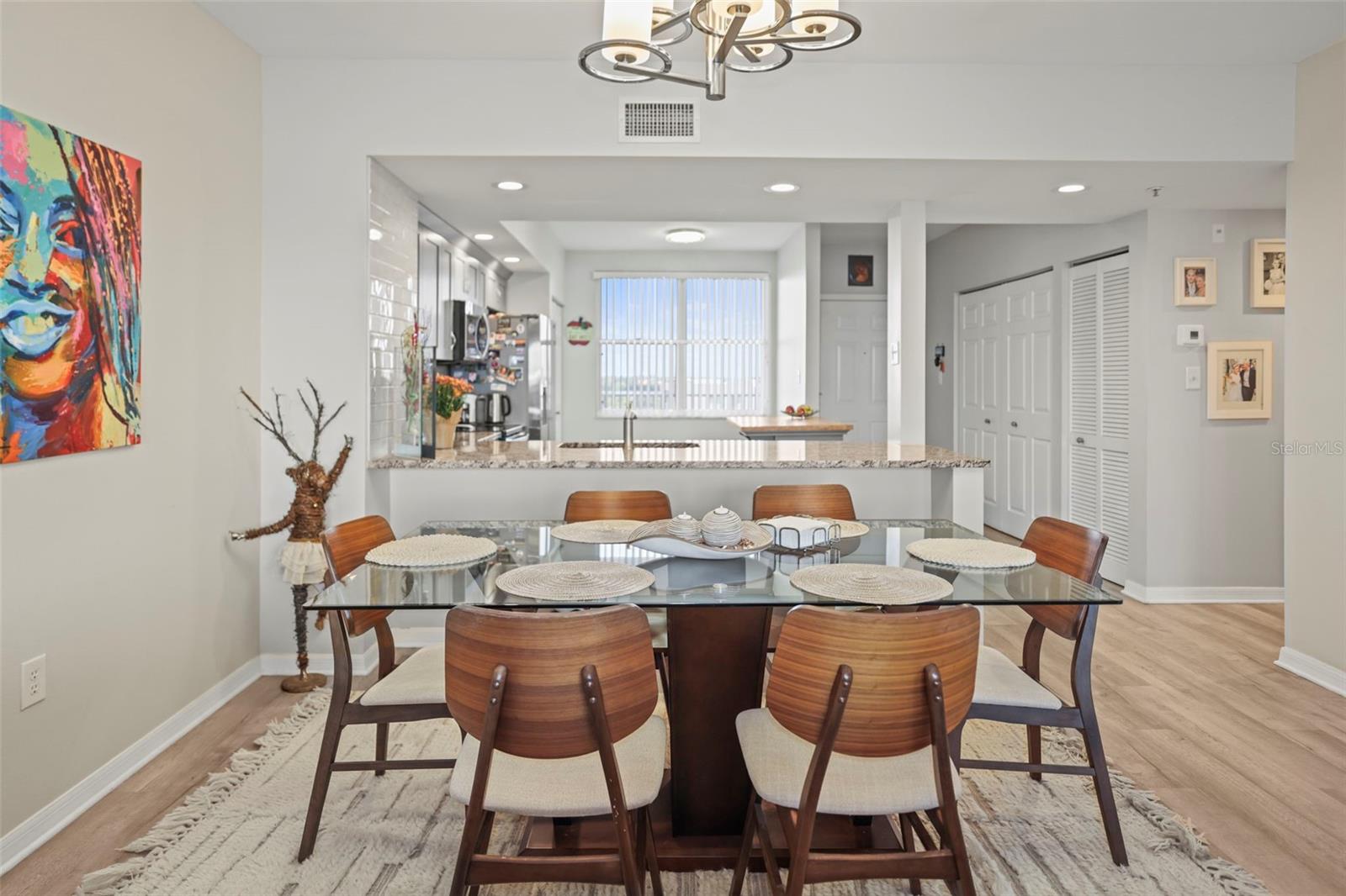 Image 16 of 42 For 6495 Shoreline Drive 8502