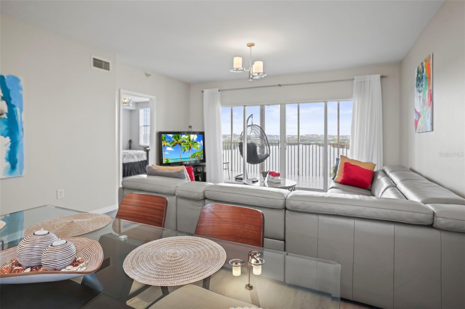 Image 19 of 42 For 6495 Shoreline Drive 8502