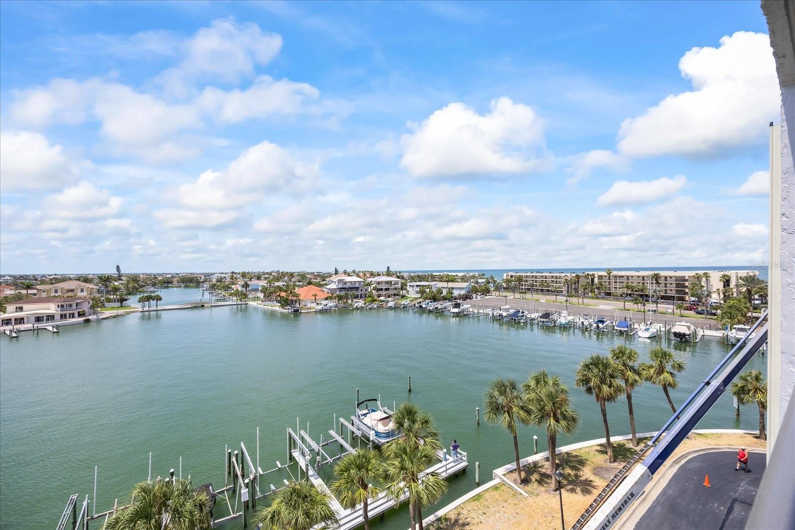 Image 20 of 66 For 1651 Sand Key Estates Court 54