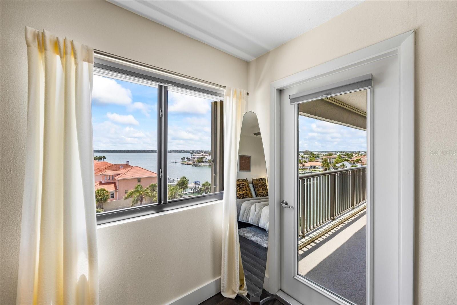 Image 43 of 66 For 1651 Sand Key Estates Court 54