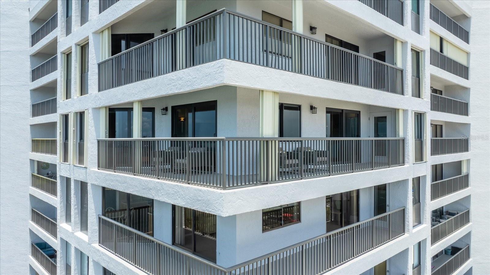 Image 52 of 66 For 1651 Sand Key Estates Court 54