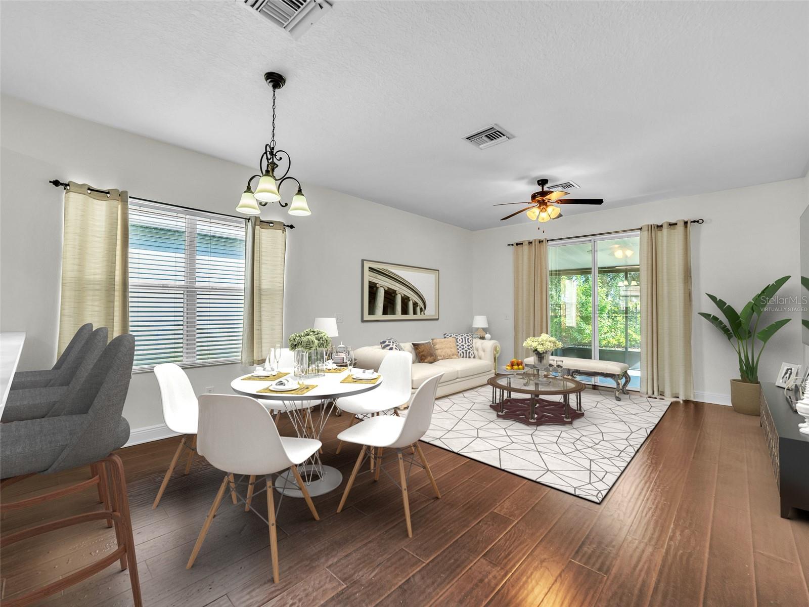 Listing photo id 9 for 6927 Surrey Hill Place