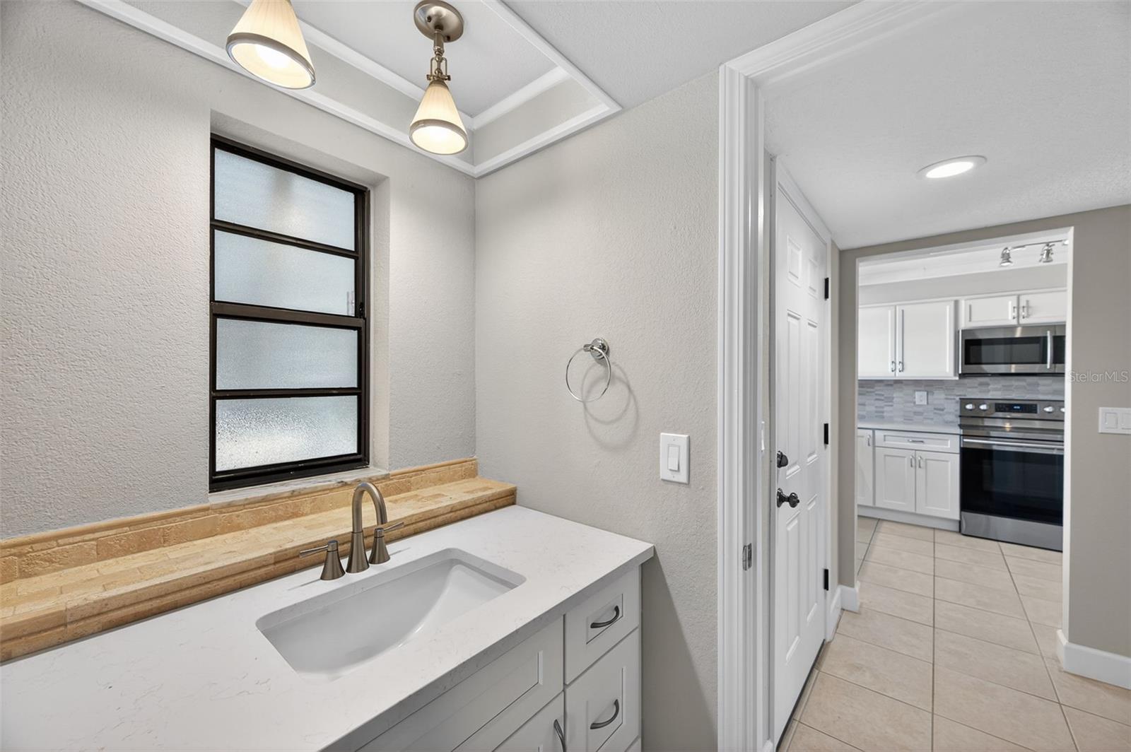 Image 28 of 71 For 13601 Frigate Court 106m