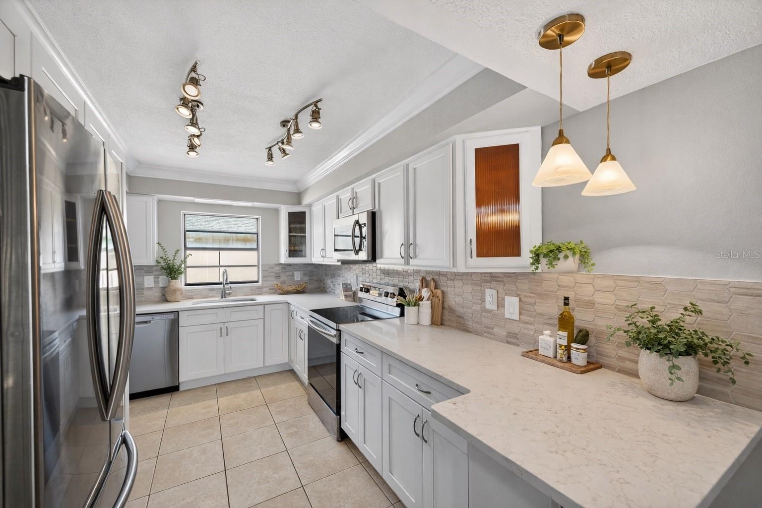 Image 34 of 71 For 13601 Frigate Court 106m