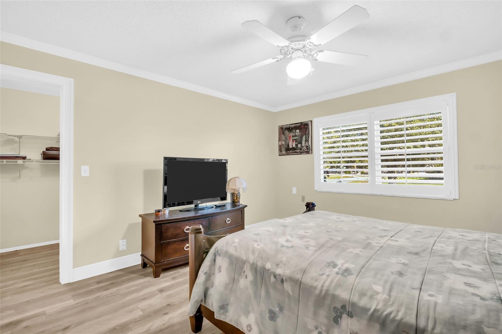 Image 26 of 57 For 1222 Gillespie Drive