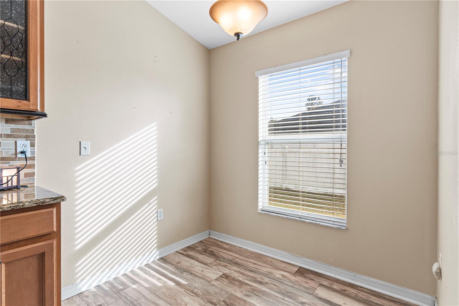 Image 12 of 41 For 4667 Hickory Stream Lane