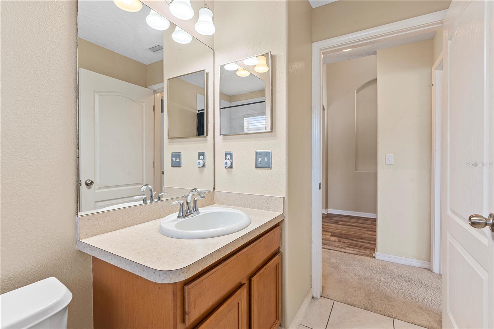 Image 34 of 41 For 4667 Hickory Stream Lane