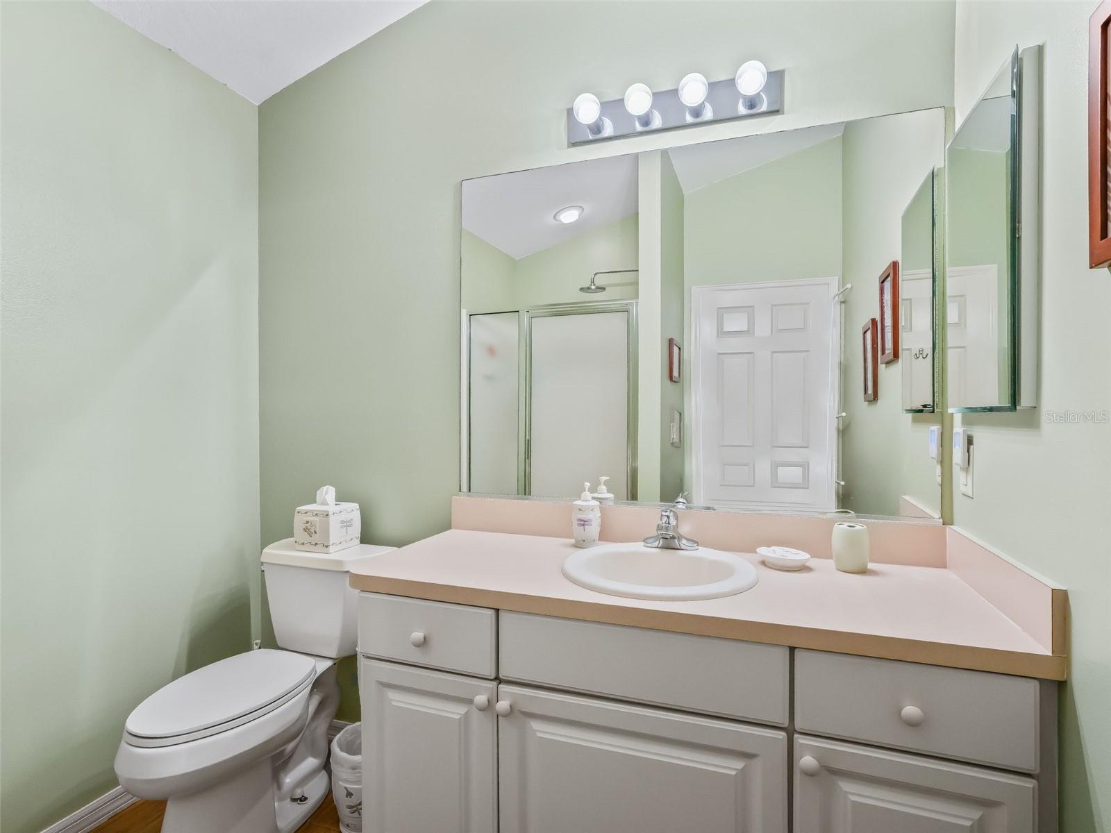 Image 21 of 40 For 978 Smyrna Street