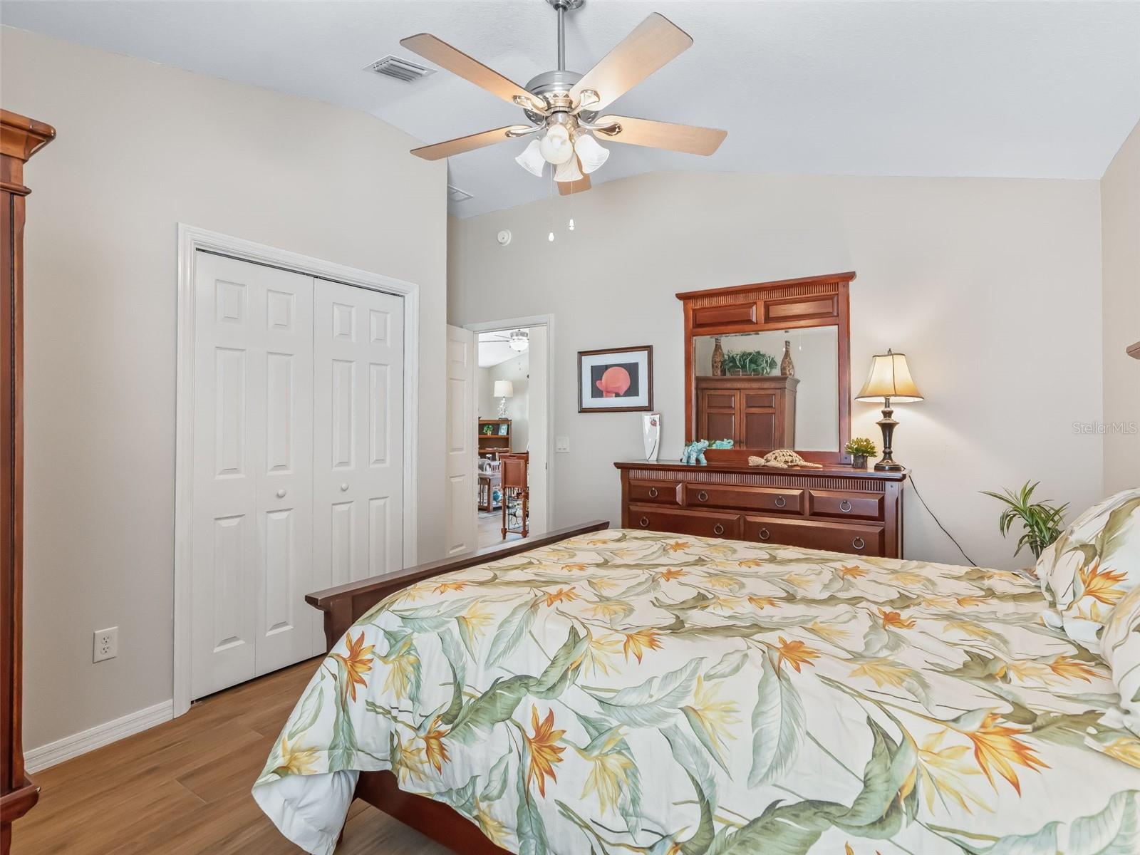 Image 27 of 40 For 978 Smyrna Street