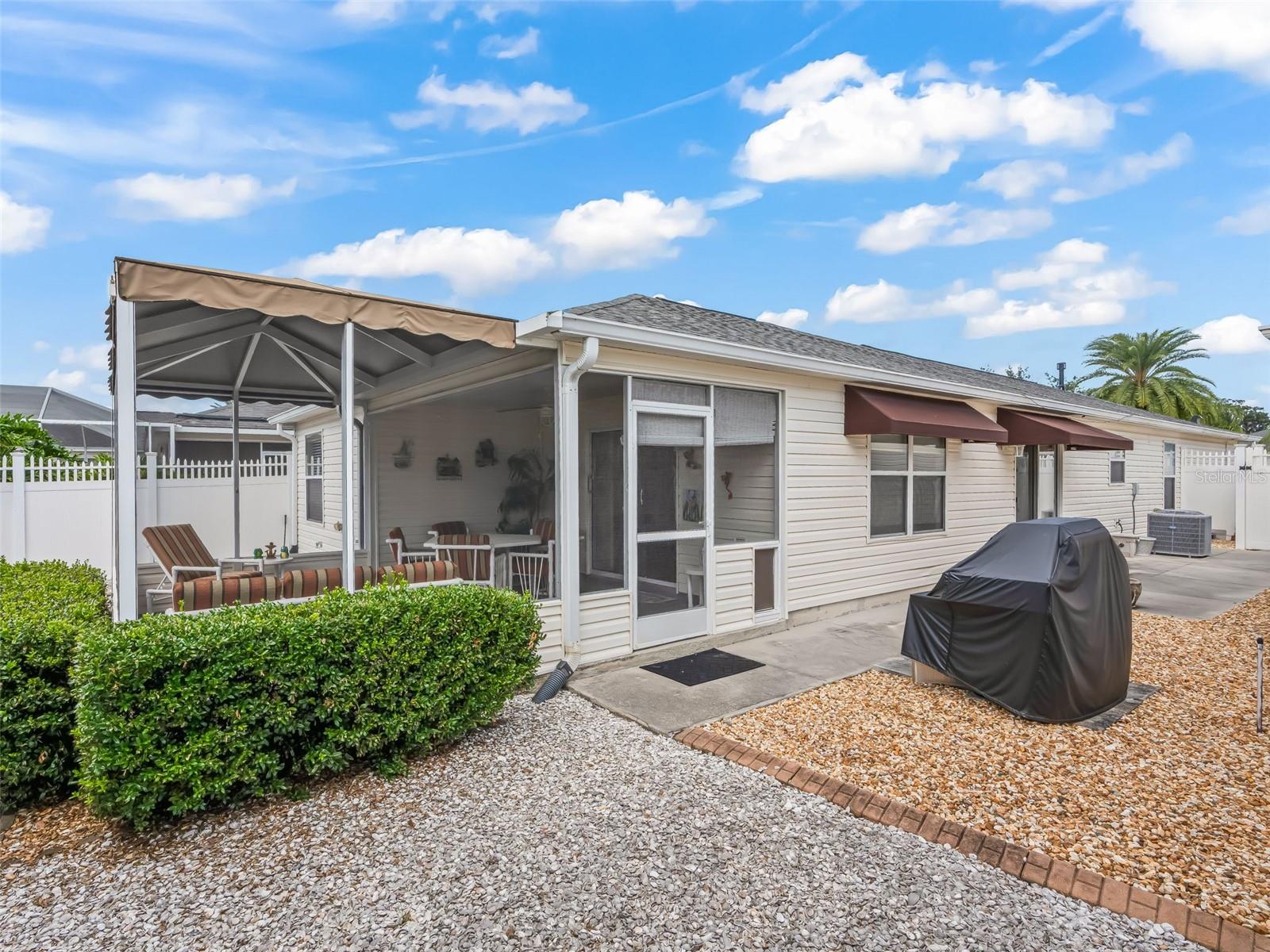 Image 35 of 40 For 978 Smyrna Street