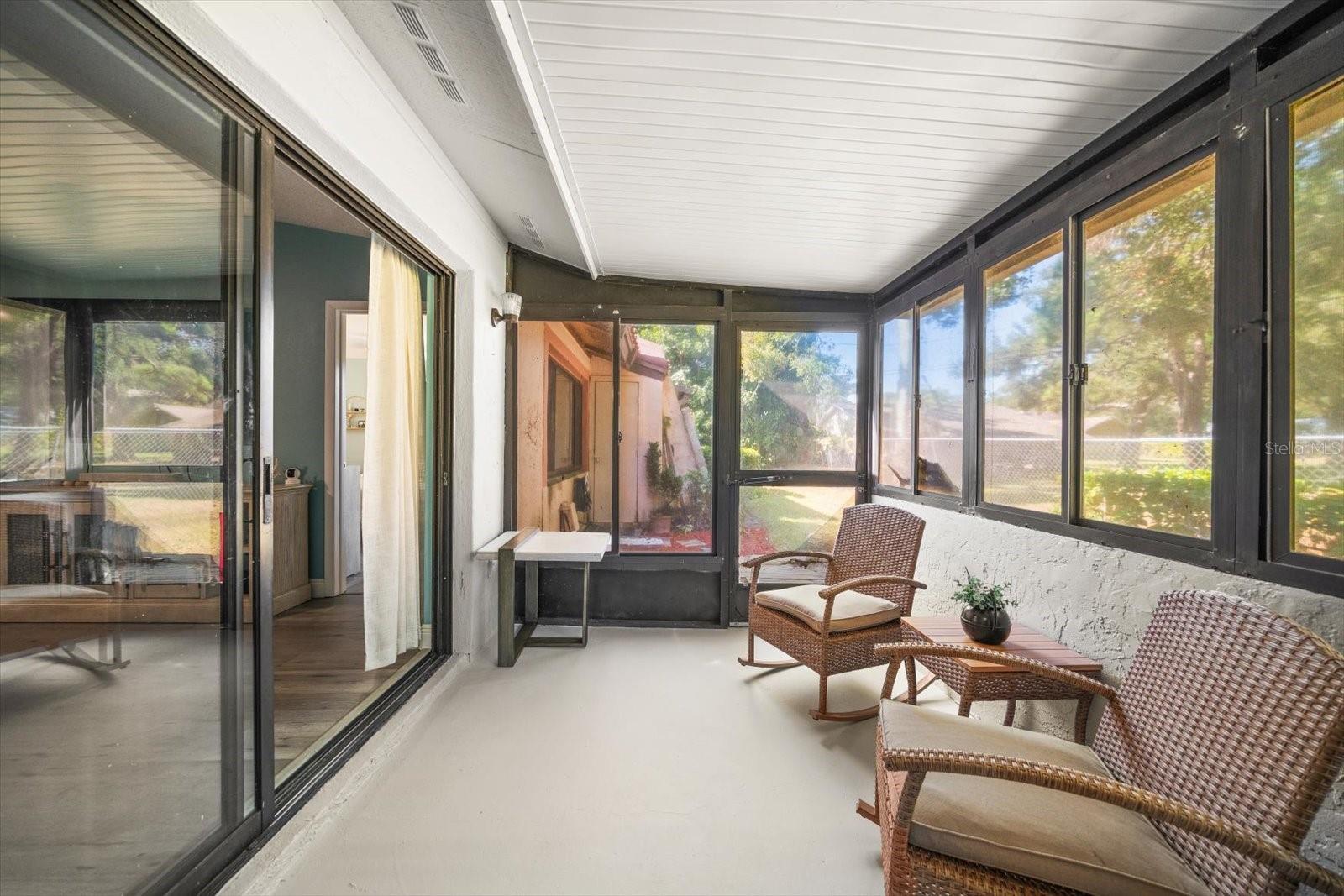 Image 28 of 35 For 9747 86th Avenue