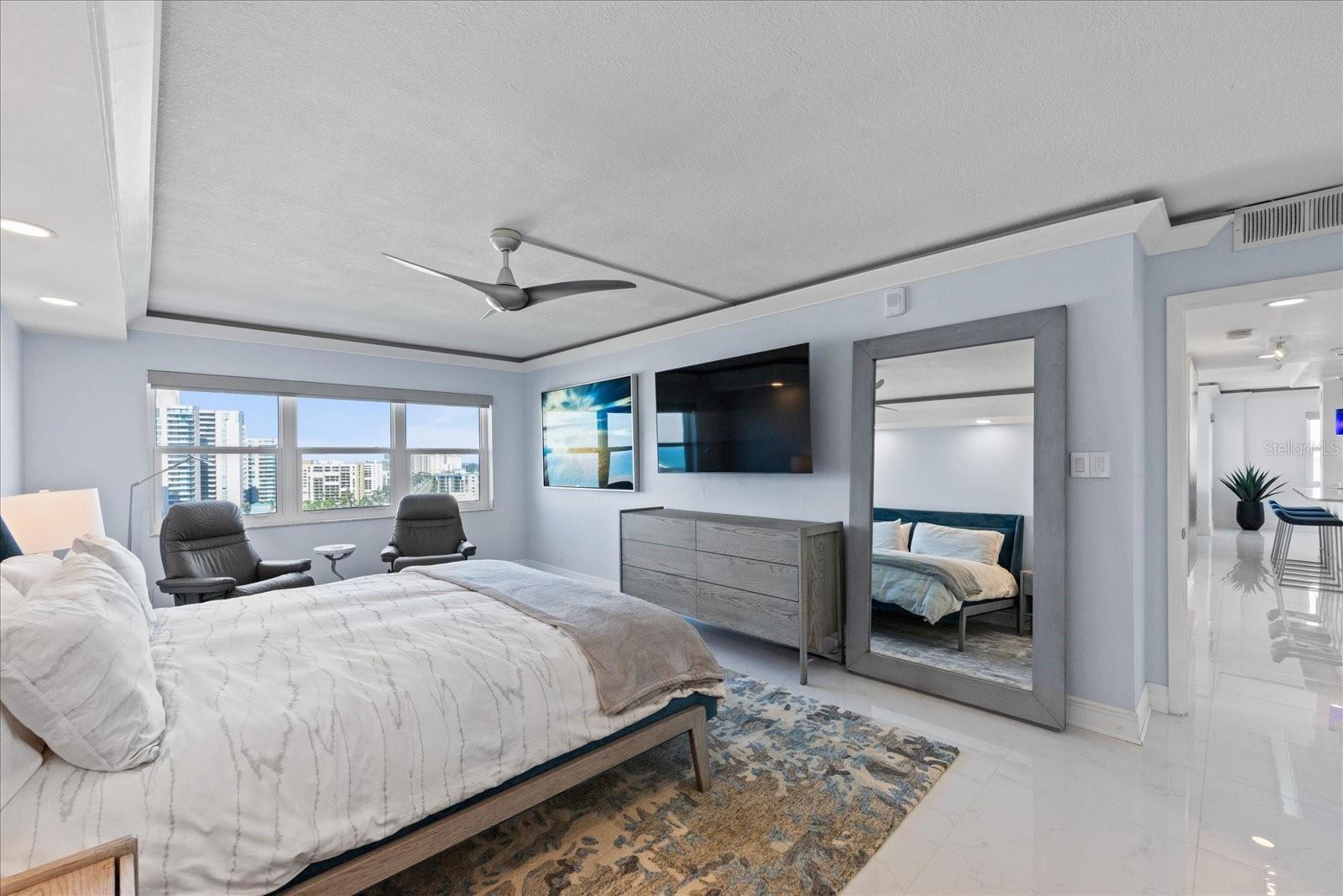 Image 28 of 73 For 1621 Gulf Boulevard 1508