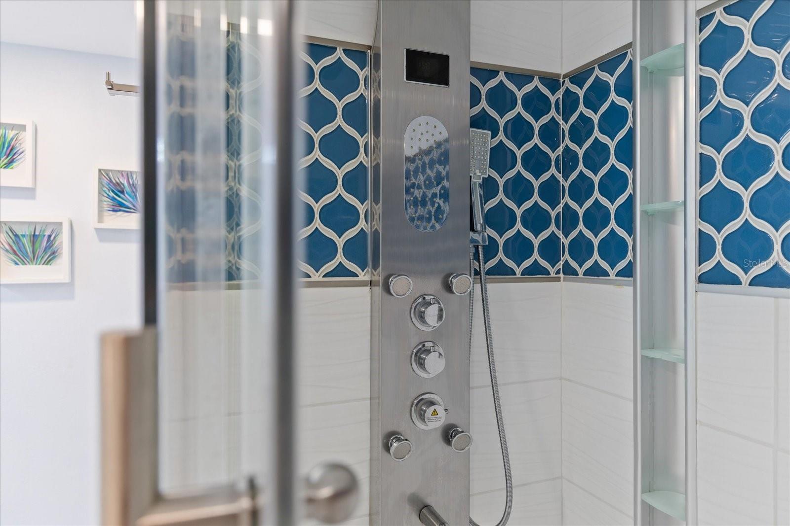 Image 33 of 73 For 1621 Gulf Boulevard 1508