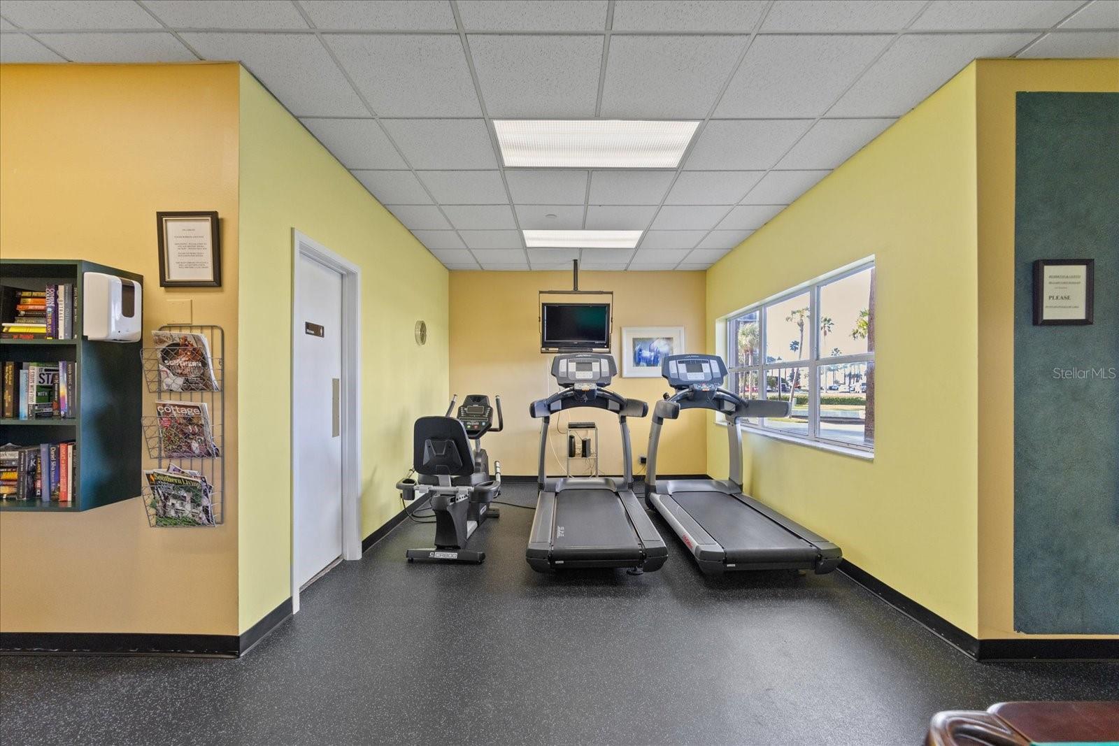 Image 56 of 73 For 1621 Gulf Boulevard 1508