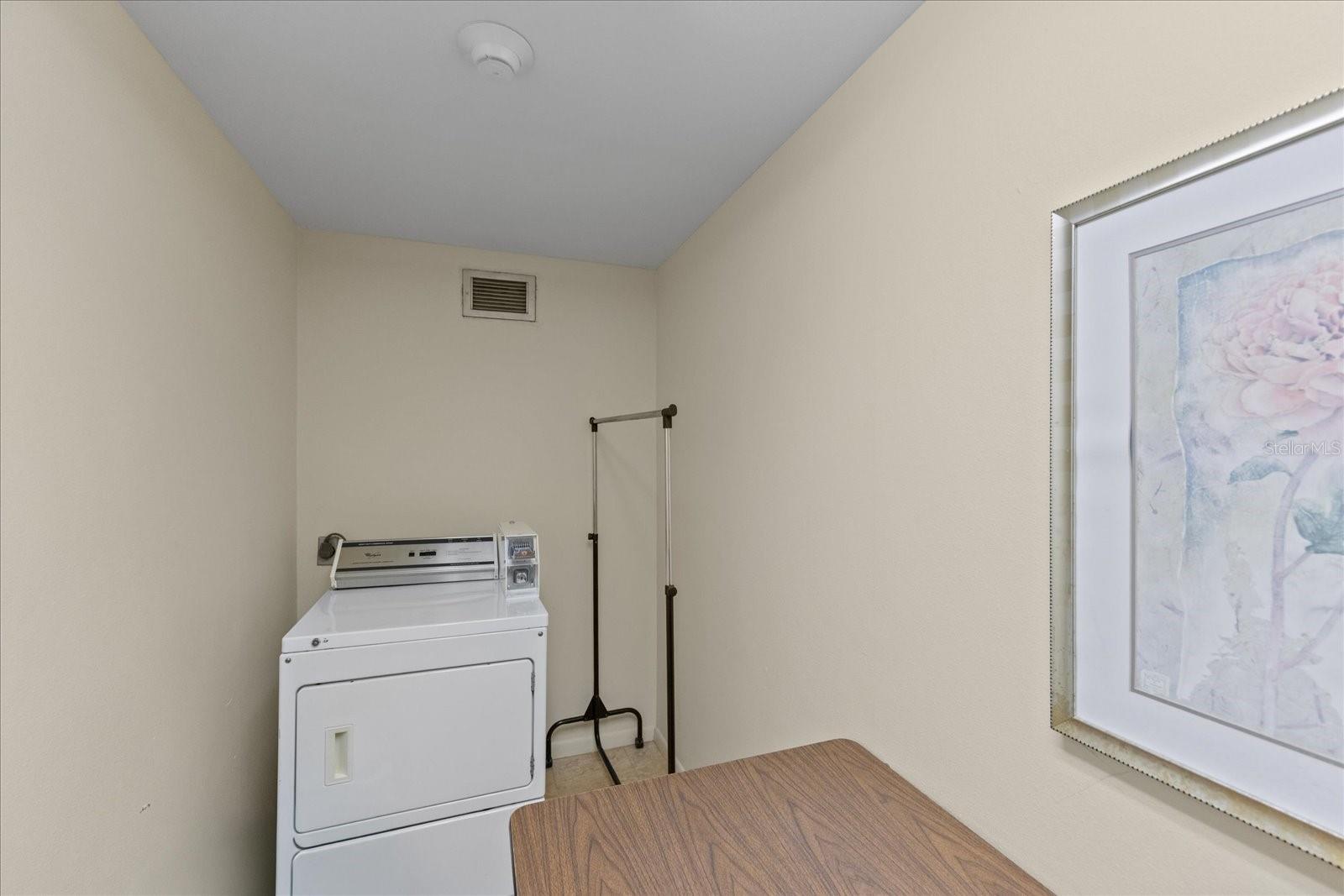 Image 58 of 73 For 1621 Gulf Boulevard 1508