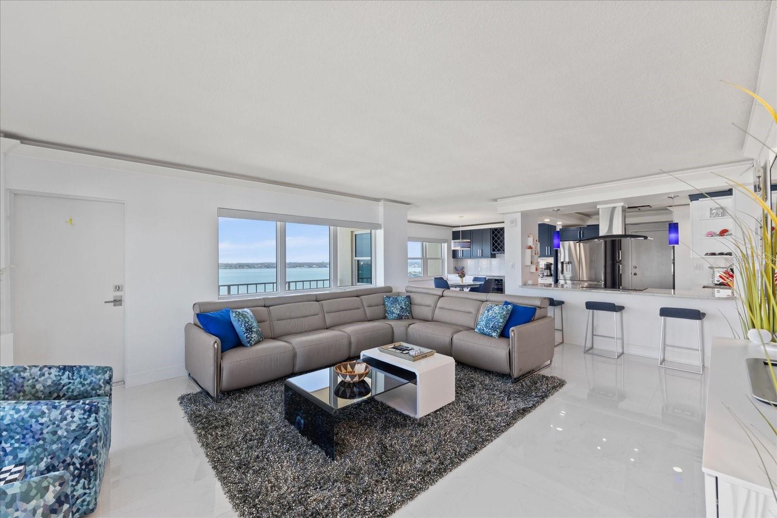 Image 9 of 73 For 1621 Gulf Boulevard 1508