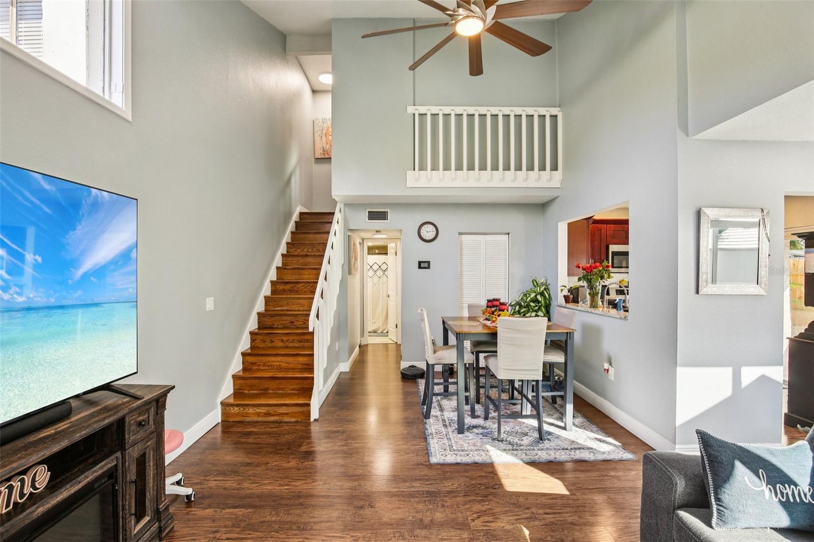 Image 5 of 33 For 2095 Sunset Point Road 1604