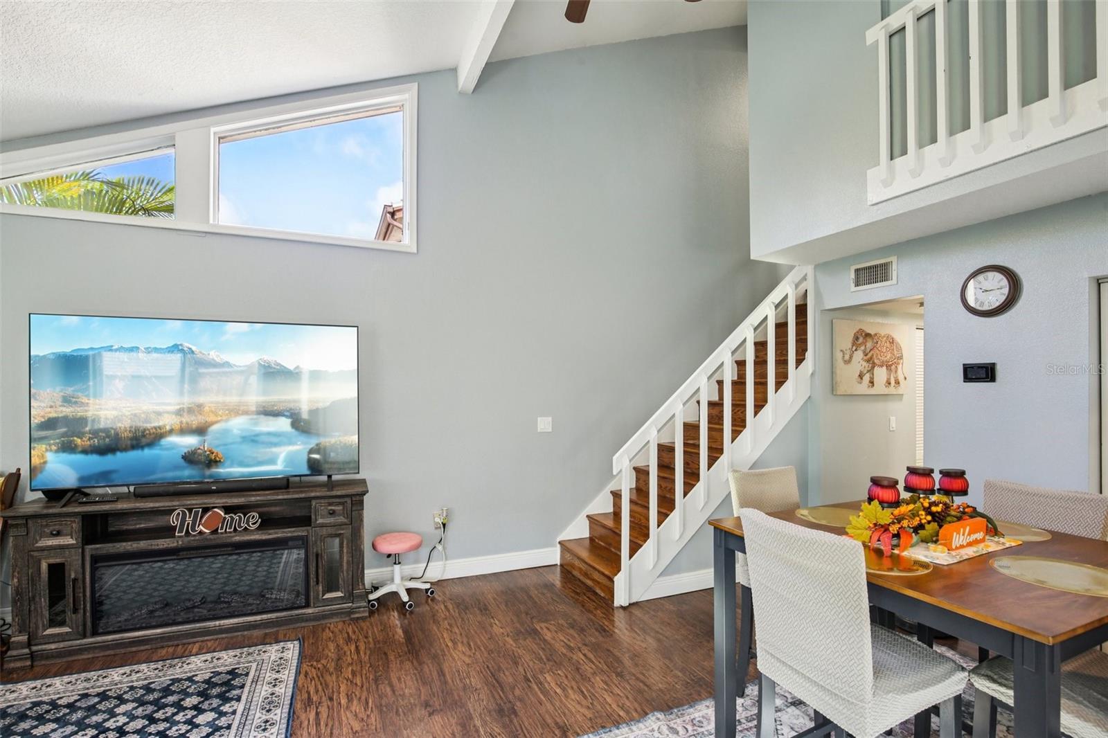 Image 8 of 33 For 2095 Sunset Point Road 1604