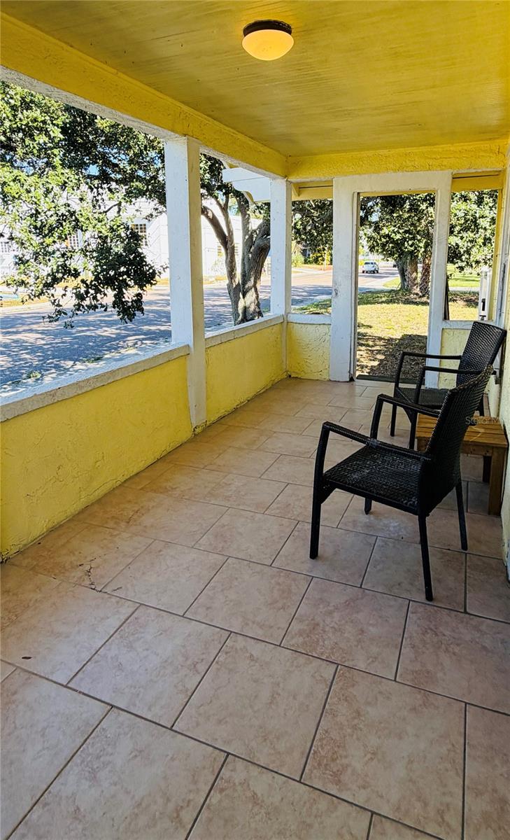 Image 12 of 14 For 1310 9th Avenue N