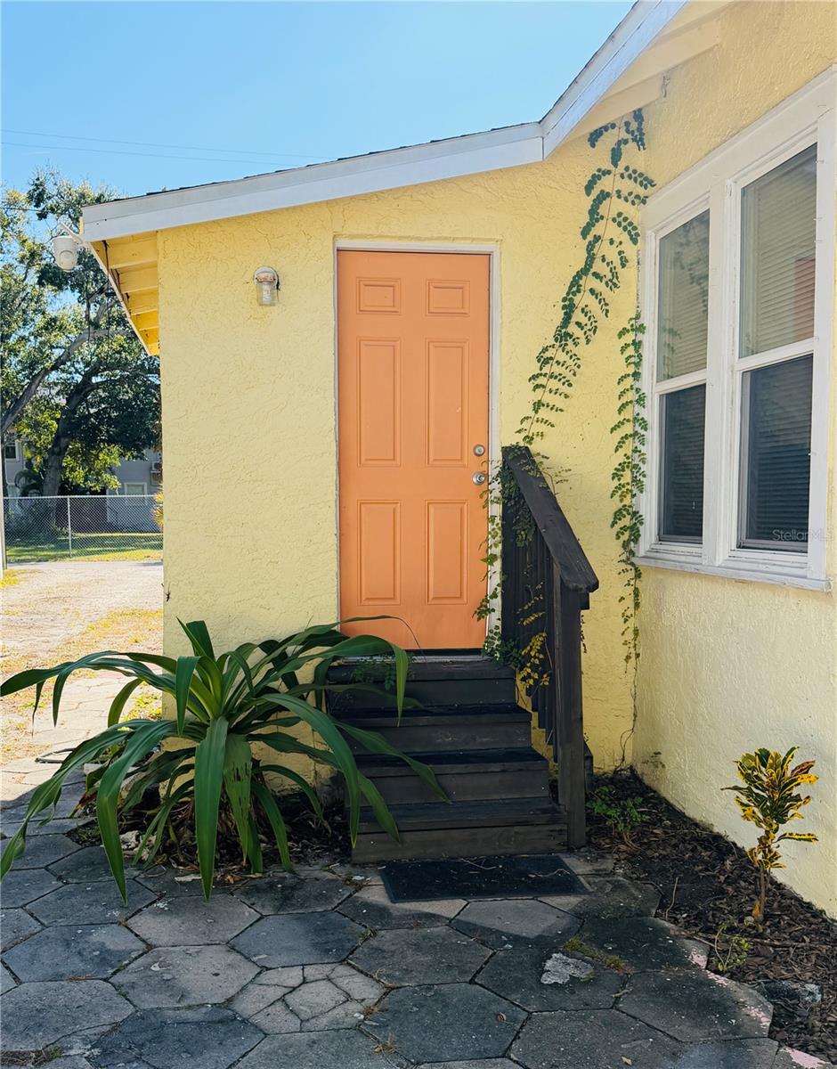 Image 8 of 14 For 1310 9th Avenue N