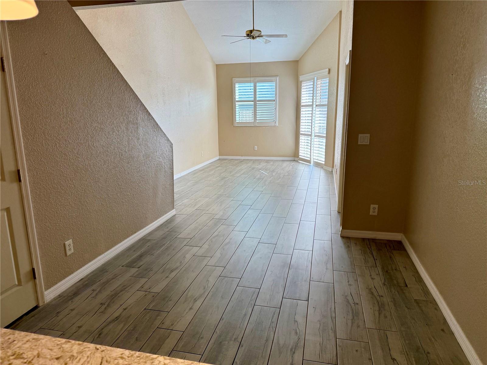 Image 9 of 26 For 6400 46th Avenue N 63