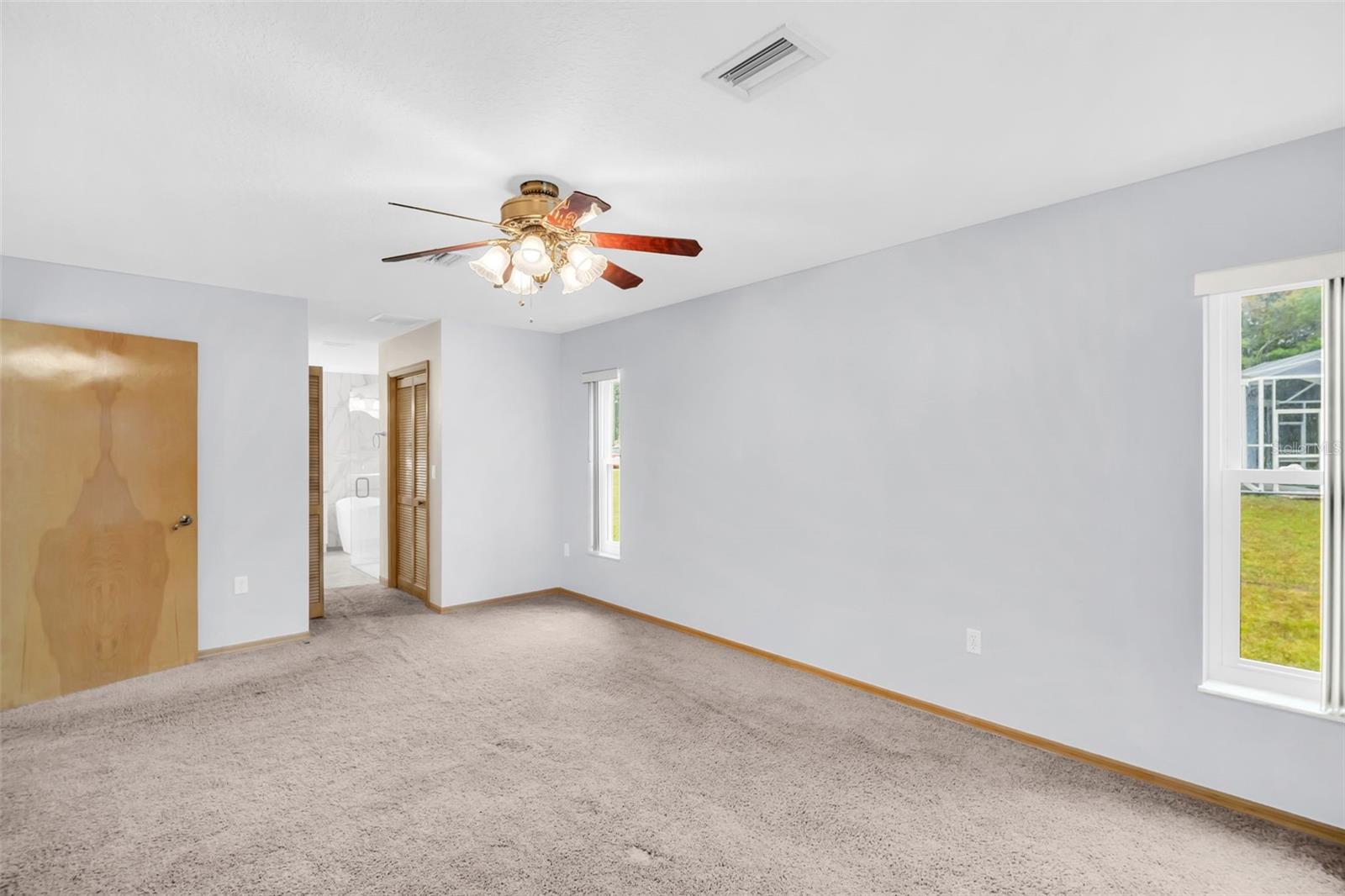 Image 20 of 60 For 1487 Alameda Drive