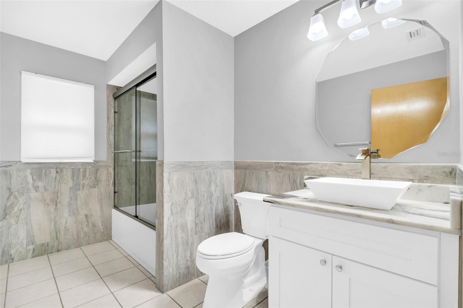 Image 30 of 60 For 1487 Alameda Drive