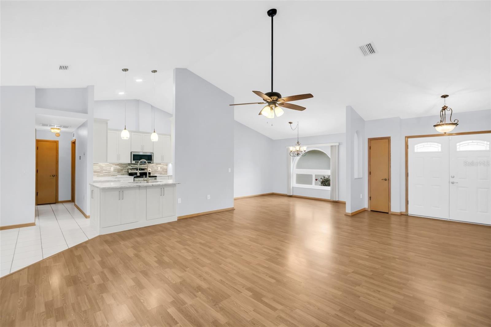 Image 8 of 60 For 1487 Alameda Drive