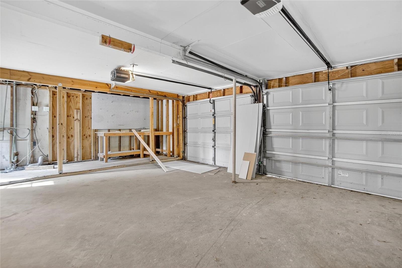 Image 22 of 24 For 4634 Sunset Boulevard