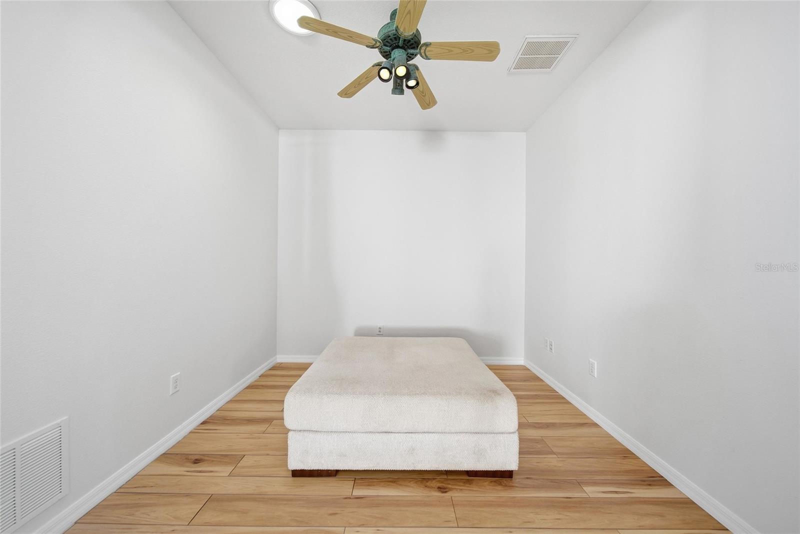 Image 16 of 40 For 3343 Chapel Creek Circle