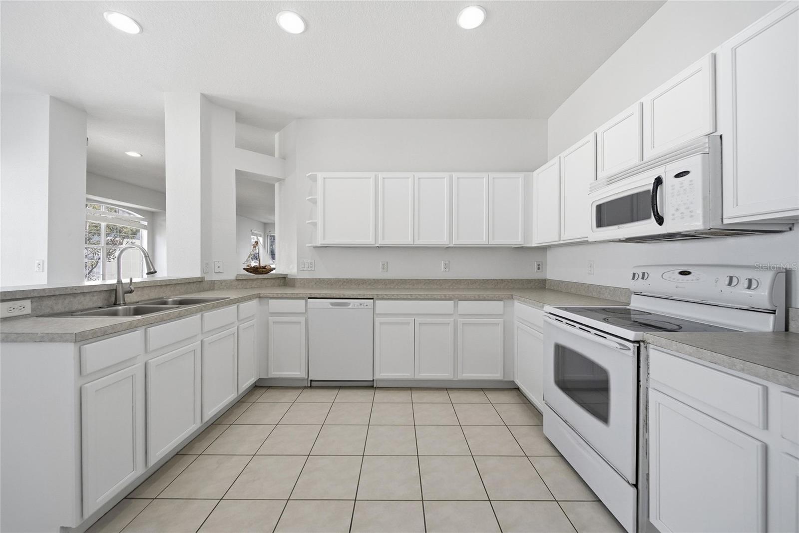 Image 9 of 40 For 3343 Chapel Creek Circle