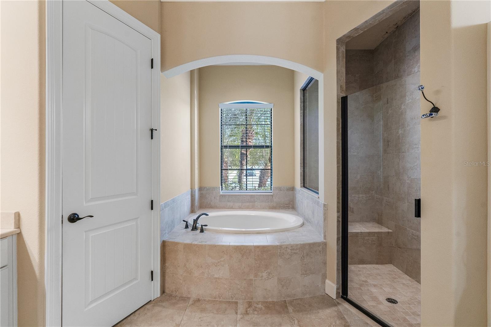 Image 21 of 44 For 2166 Scarlet Oaks Street