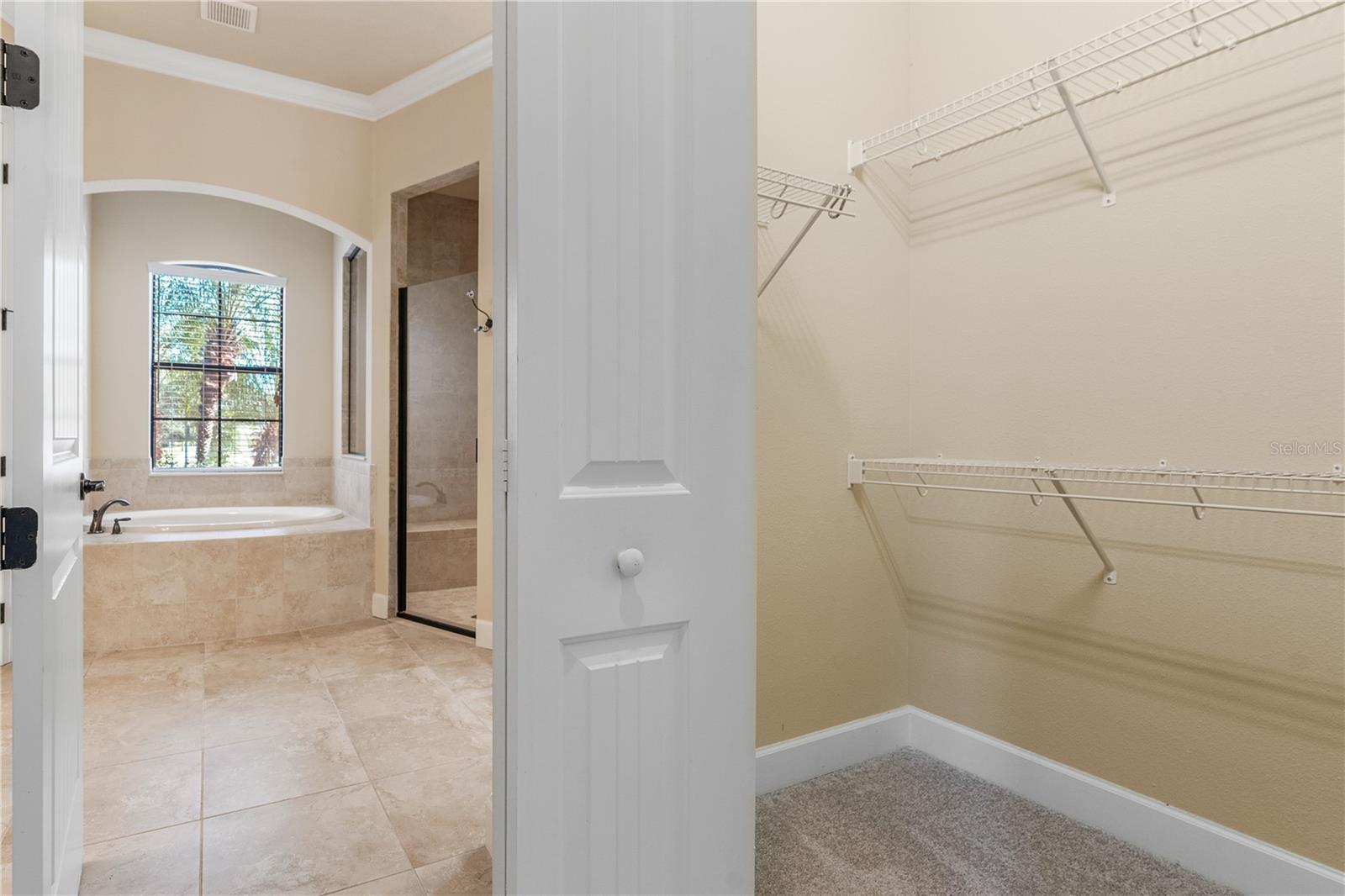 Image 26 of 44 For 2166 Scarlet Oaks Street