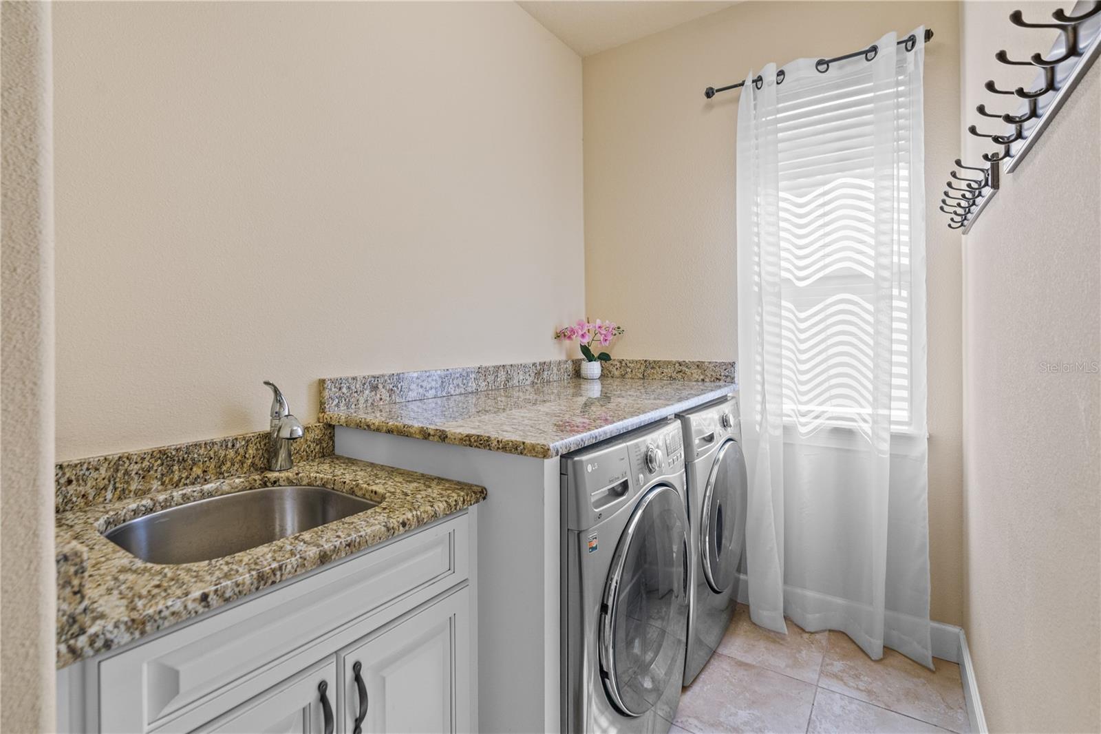 Image 41 of 44 For 2166 Scarlet Oaks Street