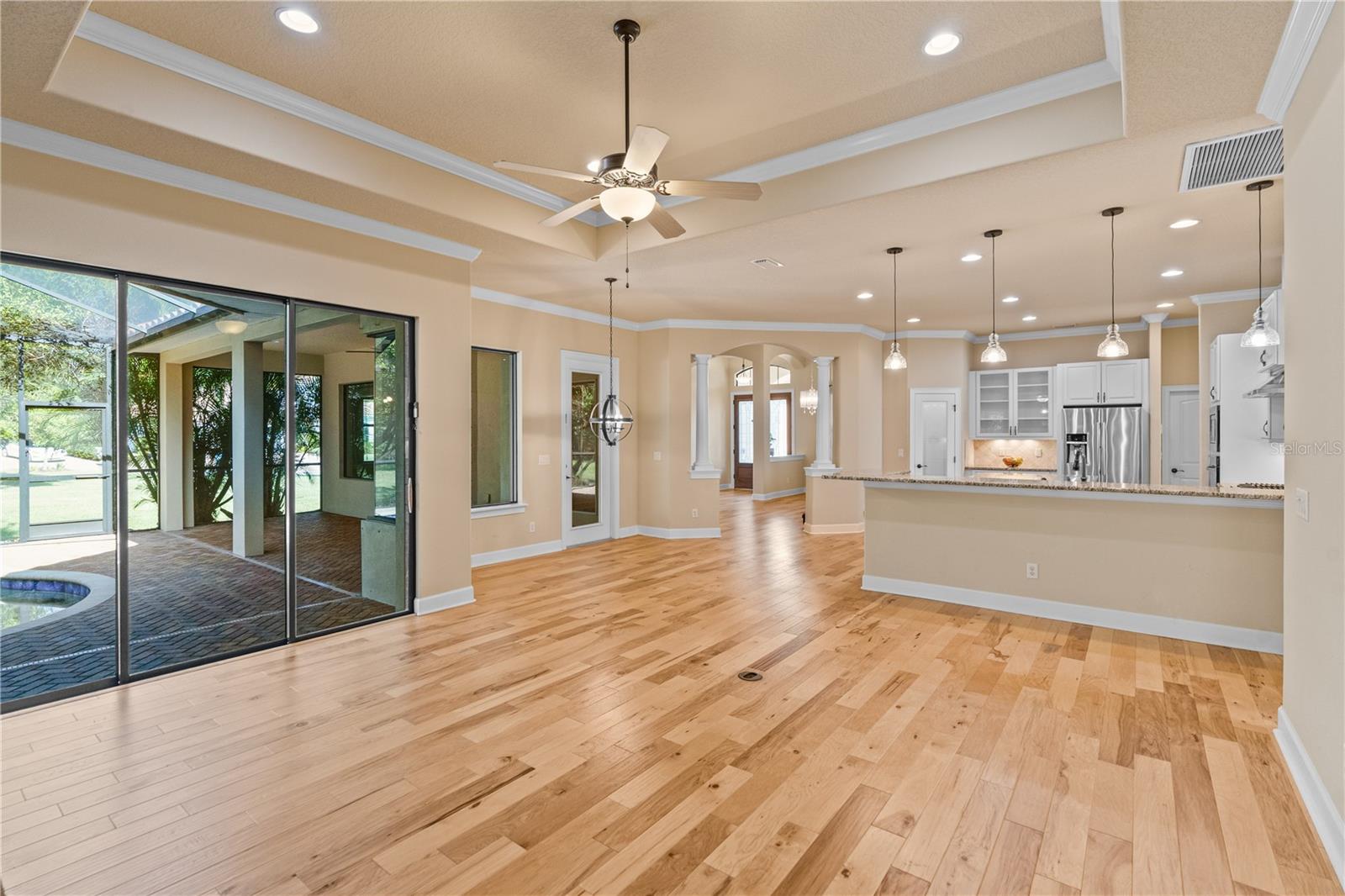 Image 7 of 44 For 2166 Scarlet Oaks Street