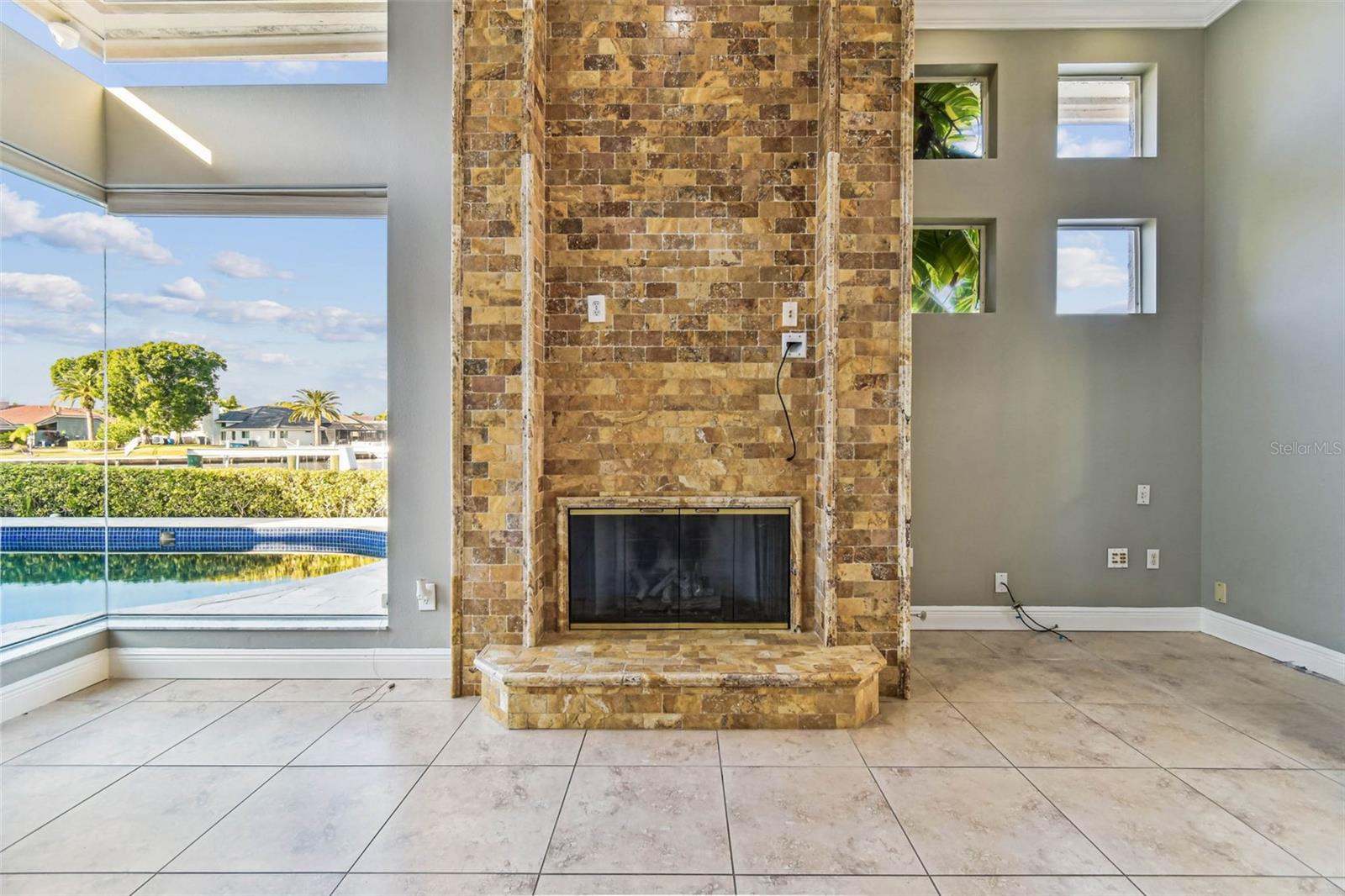 Image 13 of 92 For 5220 Longboat Boulevard