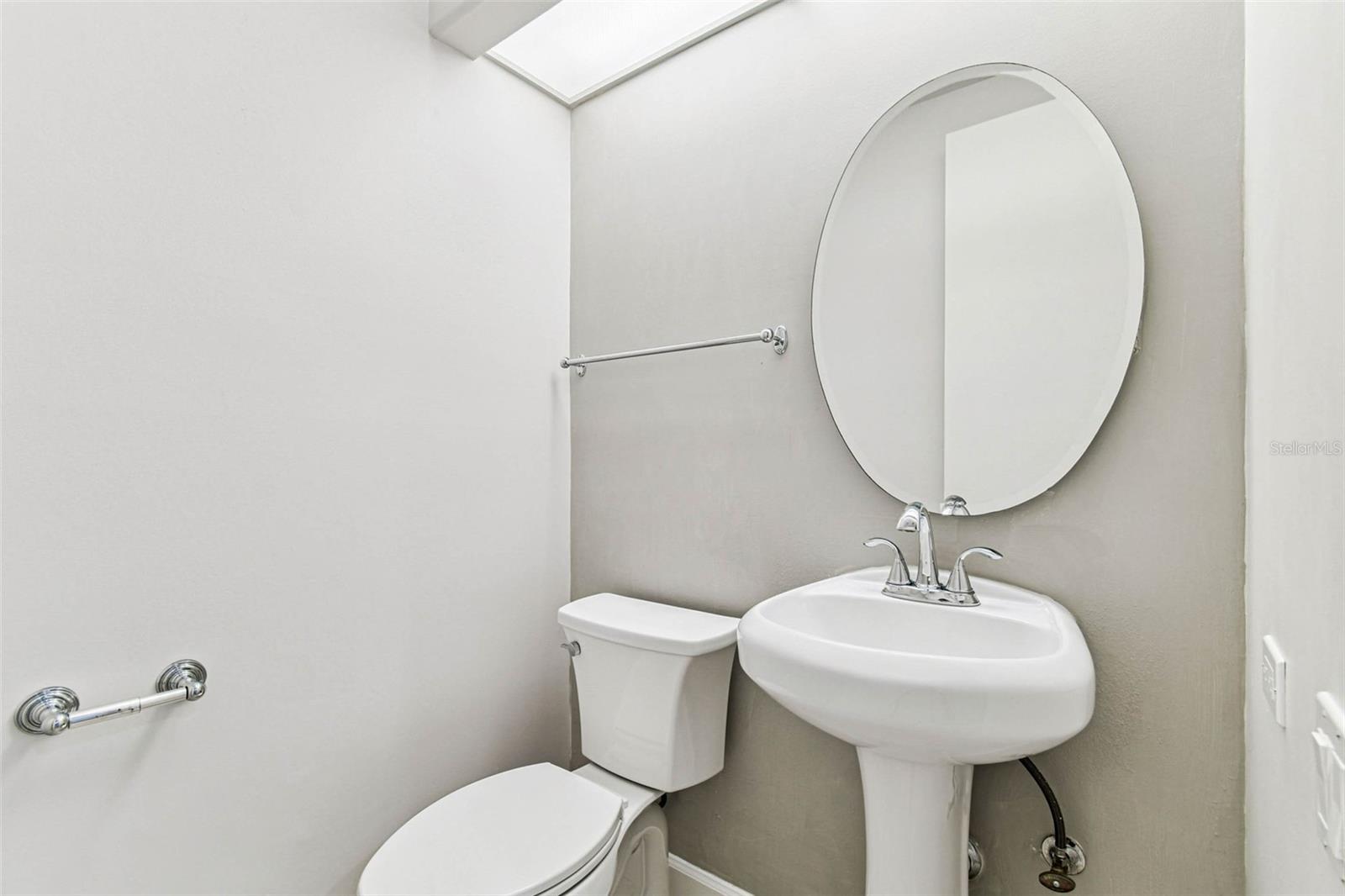 Image 19 of 92 For 5220 Longboat Boulevard