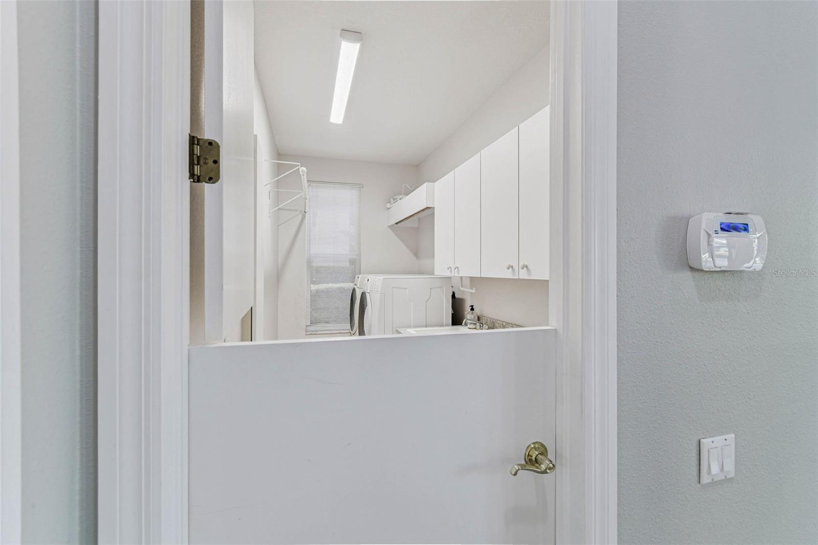 Image 34 of 92 For 5220 Longboat Boulevard