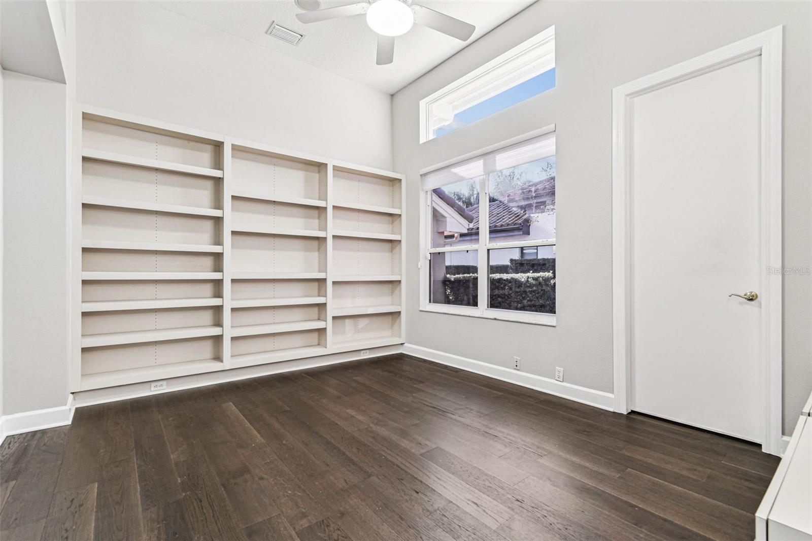 Image 38 of 92 For 5220 Longboat Boulevard