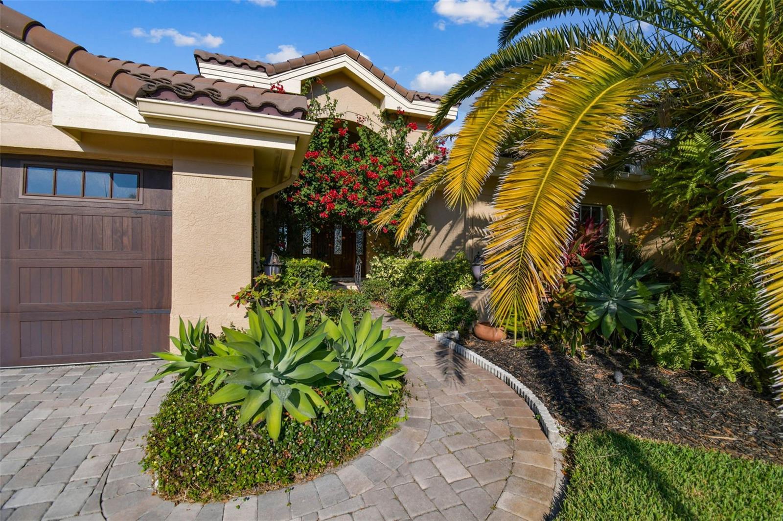 Image 5 of 92 For 5220 Longboat Boulevard