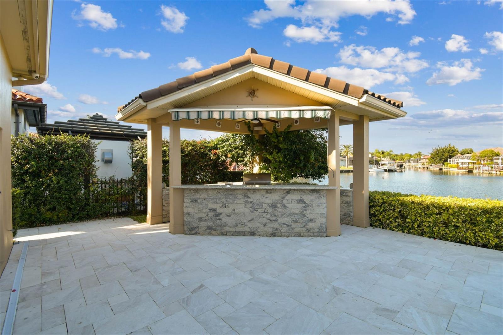 Image 66 of 92 For 5220 Longboat Boulevard