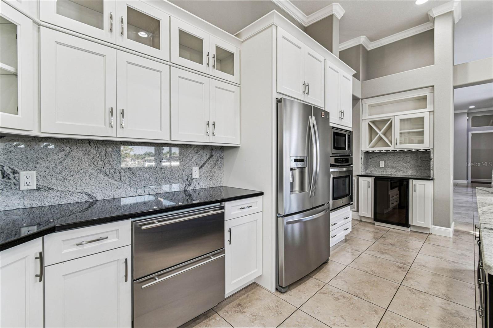 Image 9 of 92 For 5220 Longboat Boulevard